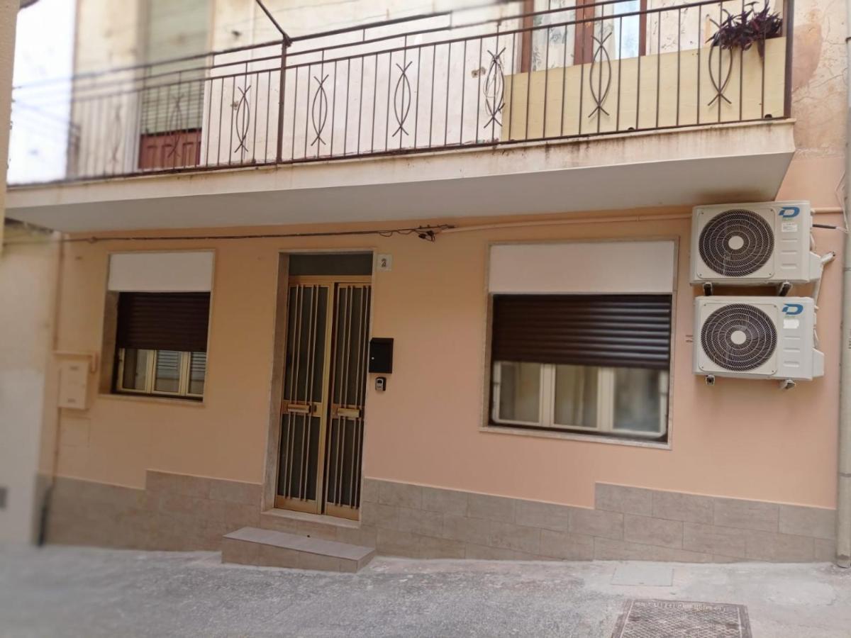 Casa Vico Lepre Villa Noto Buitenkant foto